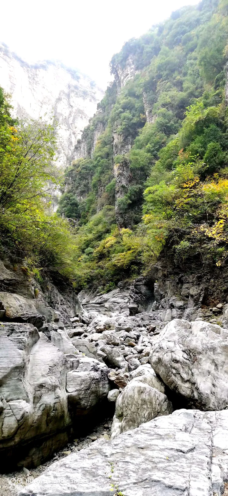 山西太行山罗河古村落~仙神河大峡谷~神农山仙神谷徒步穿越